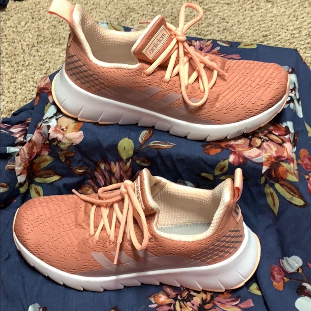 Addias Athletic Shoes